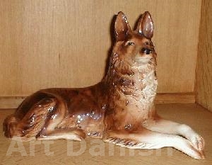 Stor Flot gammel schæferhund i porcelæn 1920